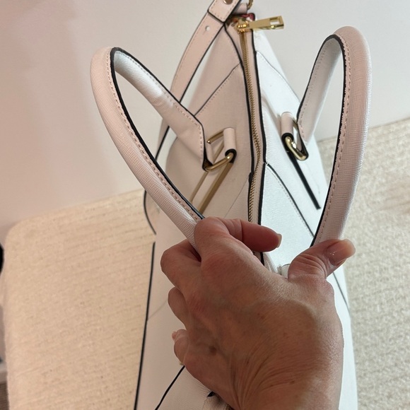 Vintage Classic Aldo white Women's Handbag with removable Crossbody strap - Picture 10 of 12